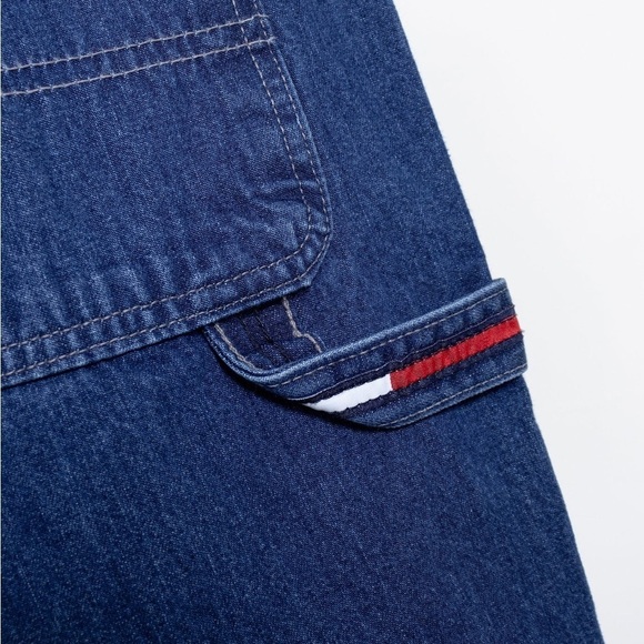 Tommy Hilfgier - Picture 5 of 7